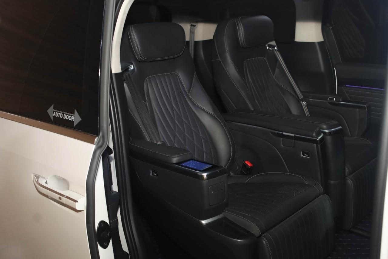 MG MAXUS 9