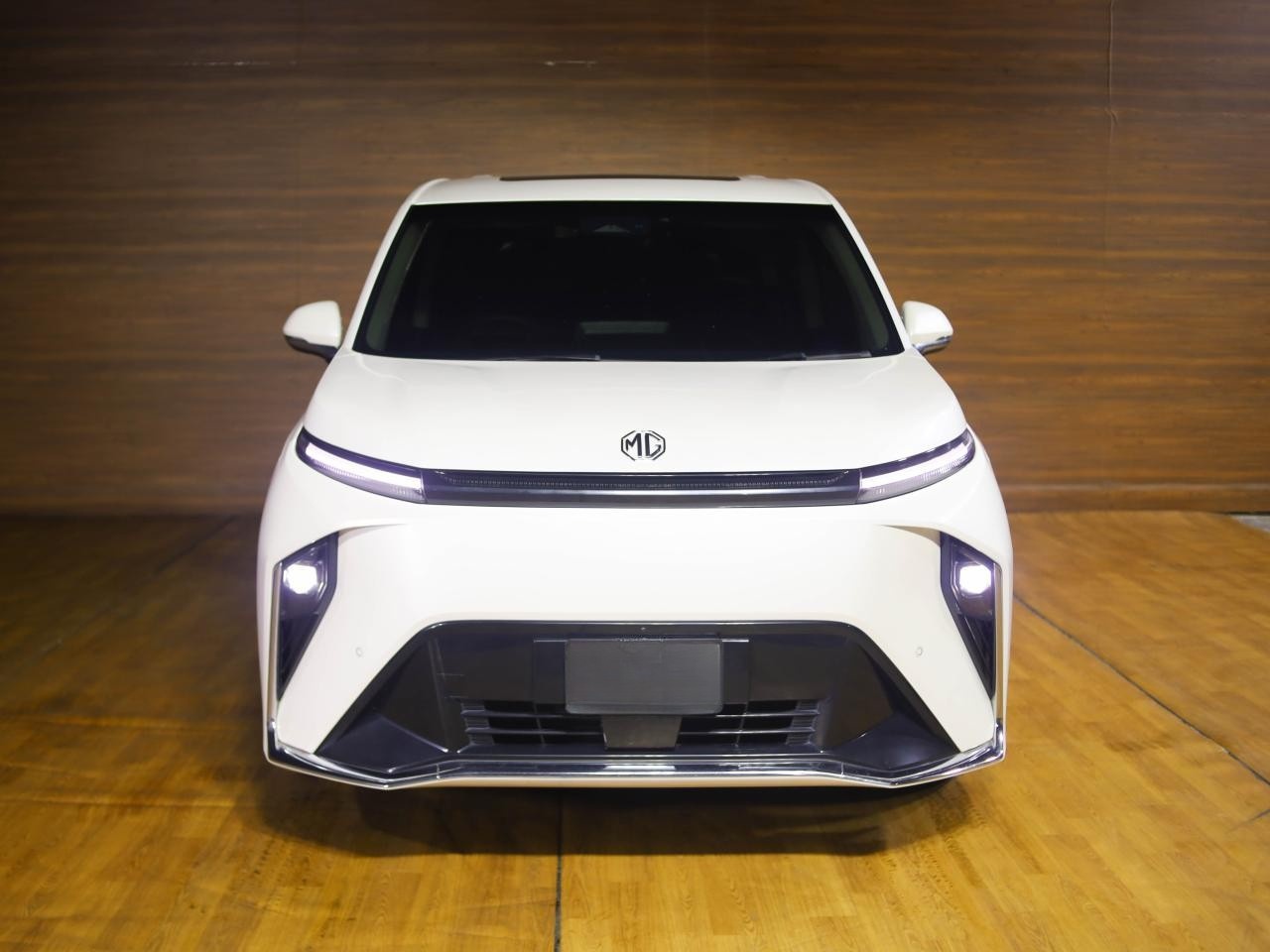 MG MAXUS 9