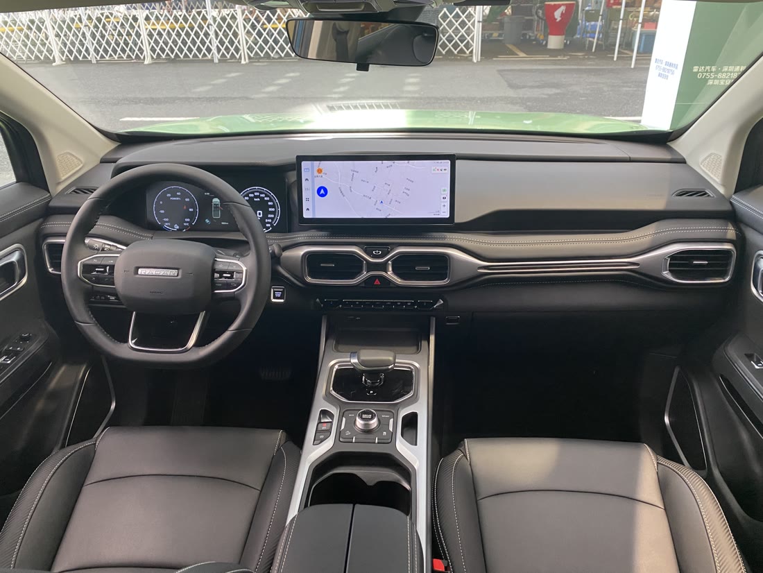 Riddara RD6 interior